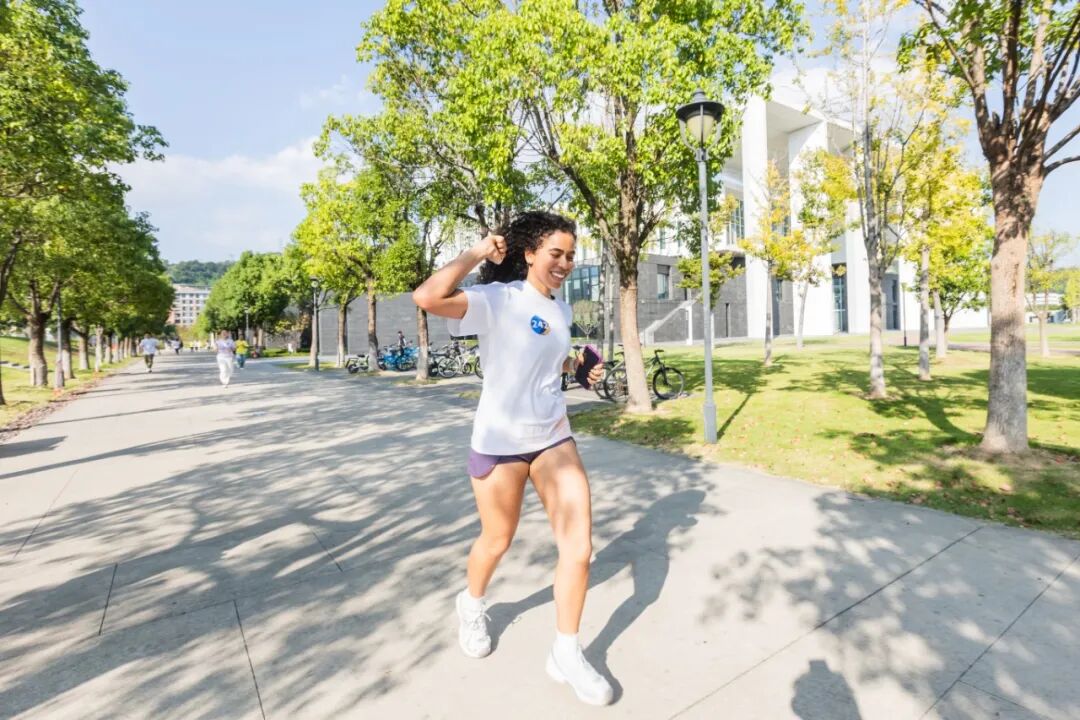 中美师生奔跑10