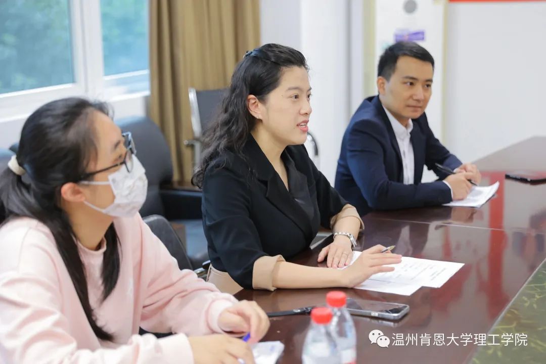 赵韫琦教授面试学生