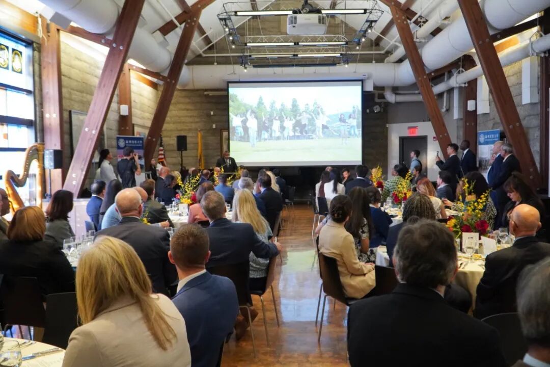 签约创办20周年1