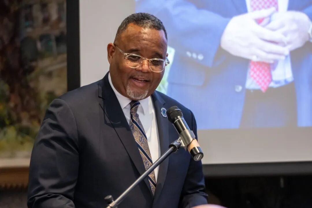 签约创办20周年3