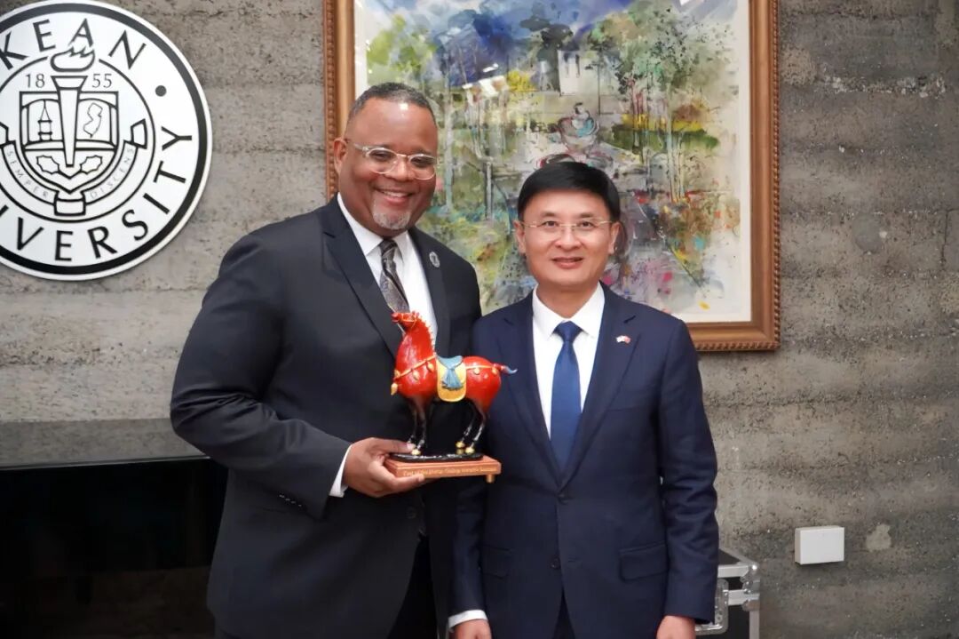 签约创办20周年4